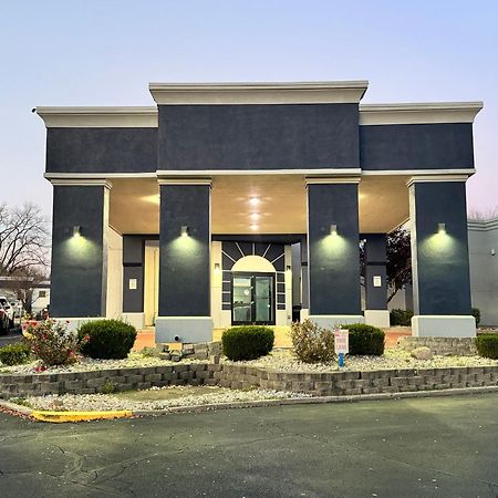 Quality Inn & Suites Cincinnati Esterno foto