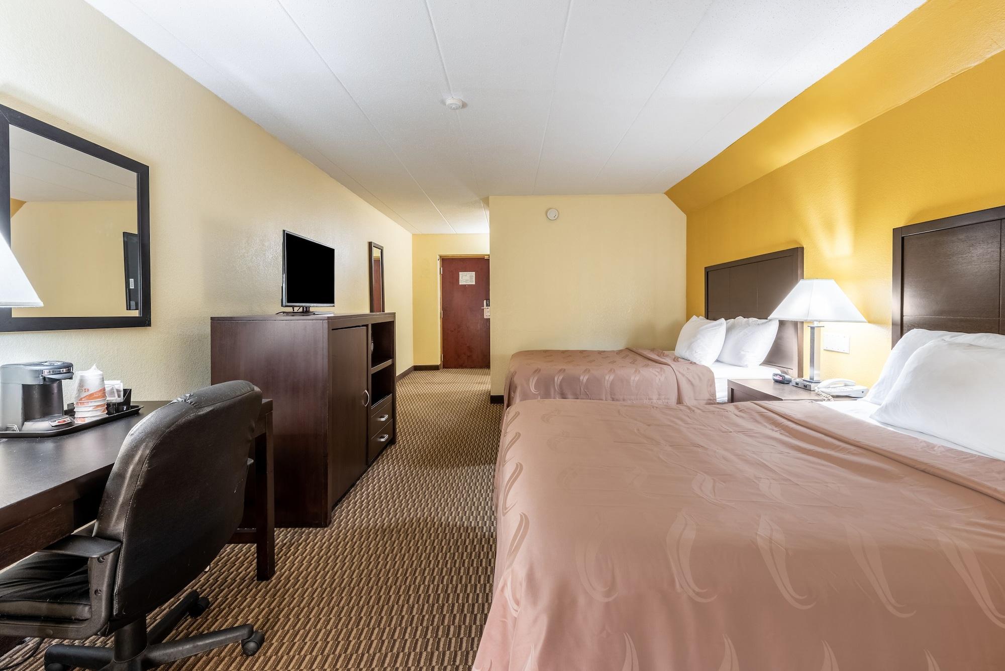 Quality Inn & Suites Cincinnati Esterno foto