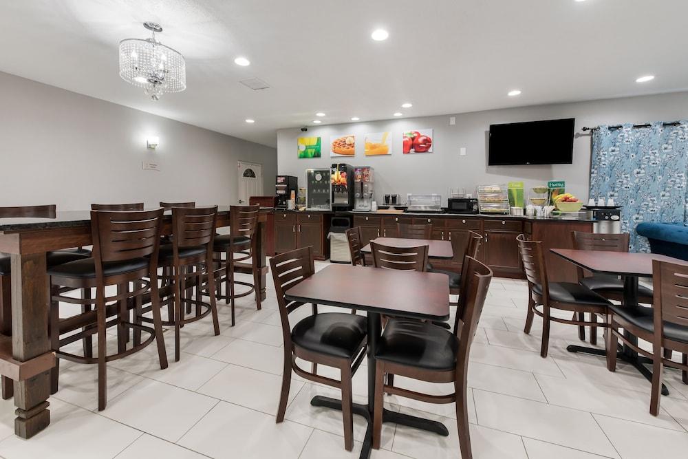 Quality Inn & Suites Cincinnati Esterno foto