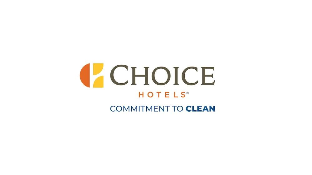 Quality Inn & Suites Cincinnati Esterno foto