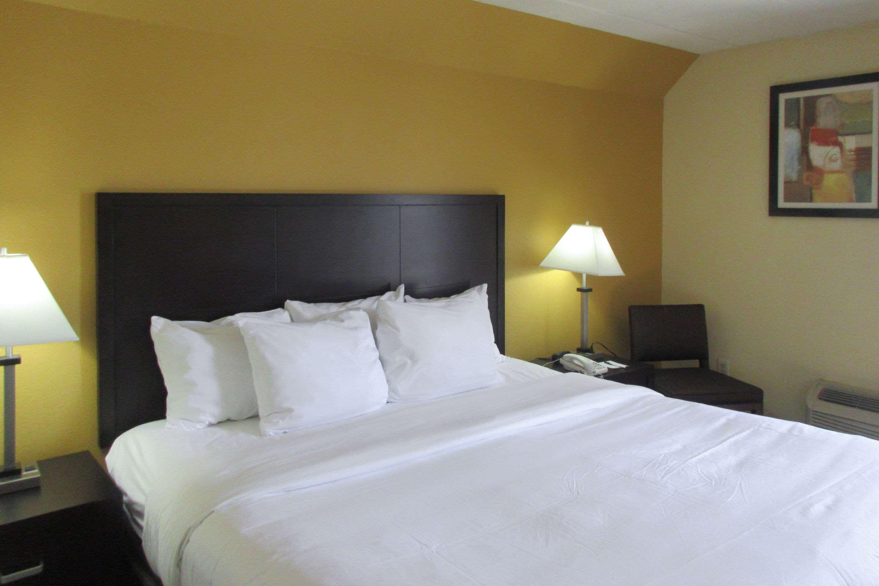 Quality Inn & Suites Cincinnati Esterno foto